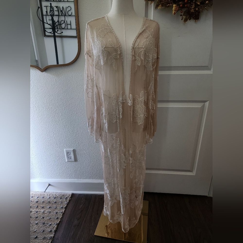 Elegant Sheer Lace Long Cardigan